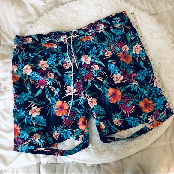 St Johns Bay Nwt Colorful Hibiscus Swim 